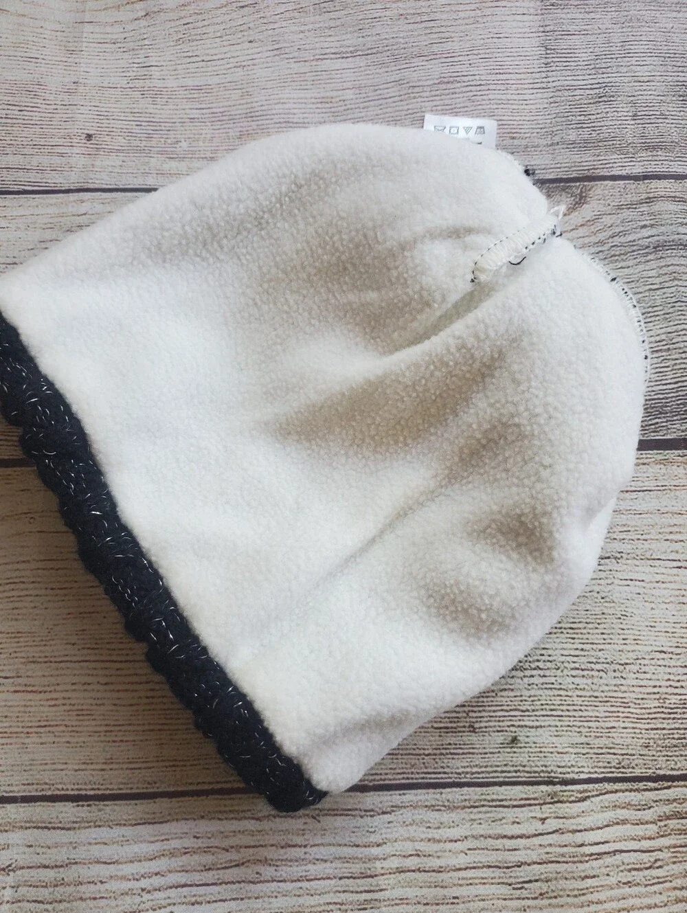Eddie Bauer cozy cable